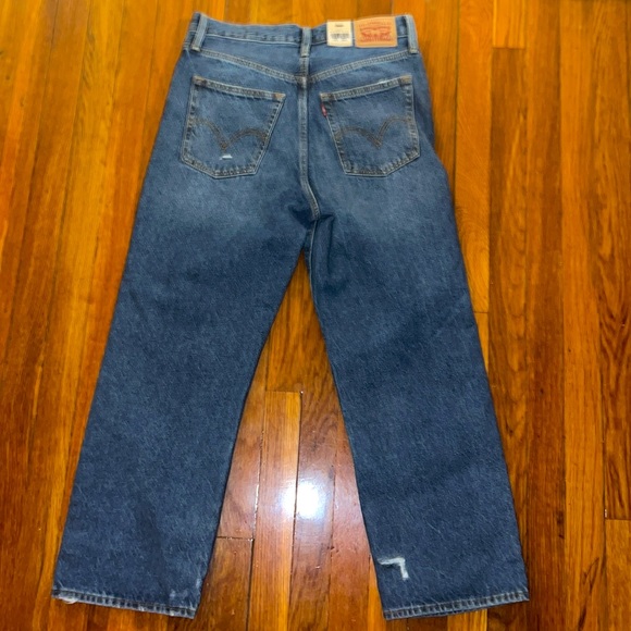 Levi Jeans (WOMEN) - Picture 4 of 6